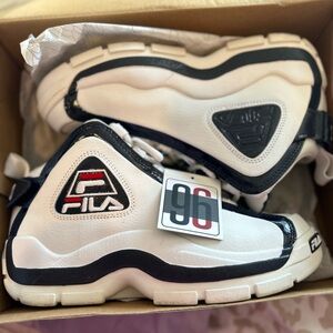 Fila White and Black Sneakers